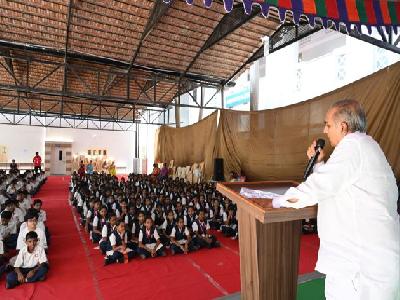 MERIT AND DISTINCTION CERTIFICATE DISTRIBUTION CEREMONY